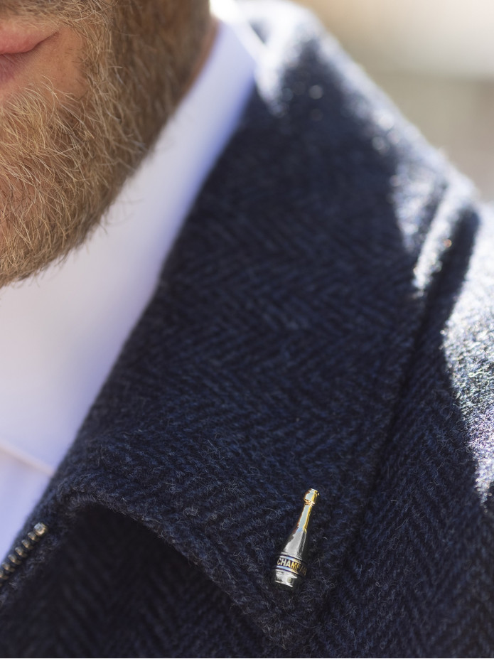 Champagne bottle pin - The Nines