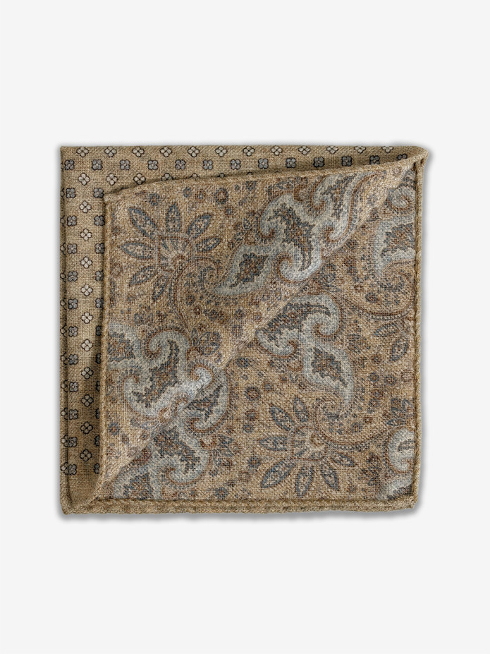 Beige wool suit pocket square with small patterns