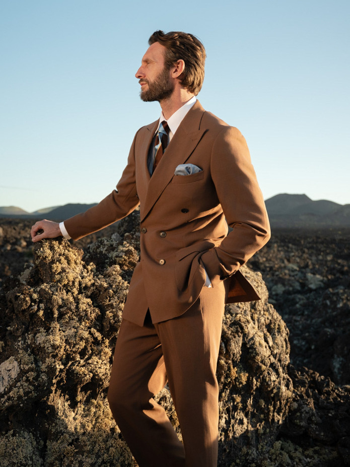 Sky blue wool suit pocket square with small patterns