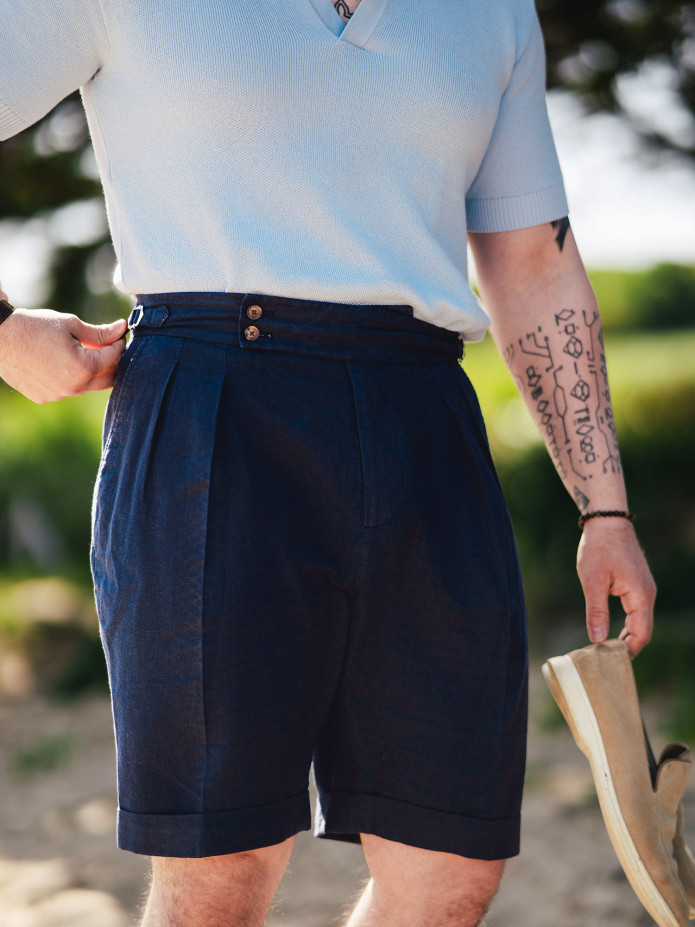 High-Waisted Navy Blue Shorts - Litha