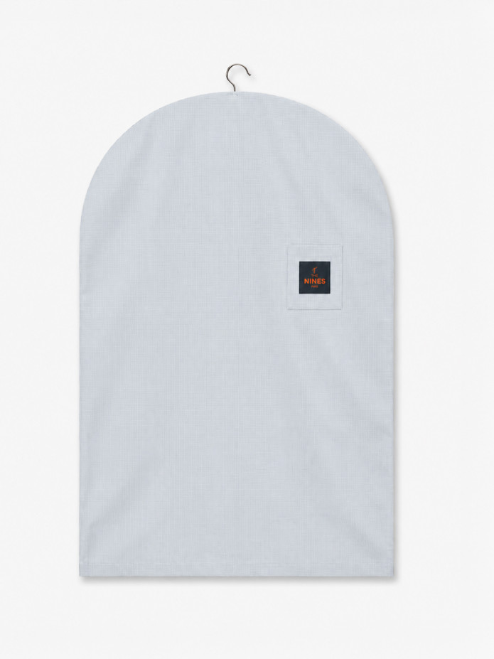 Protective shirt cover in upcycled fabric - The Nines