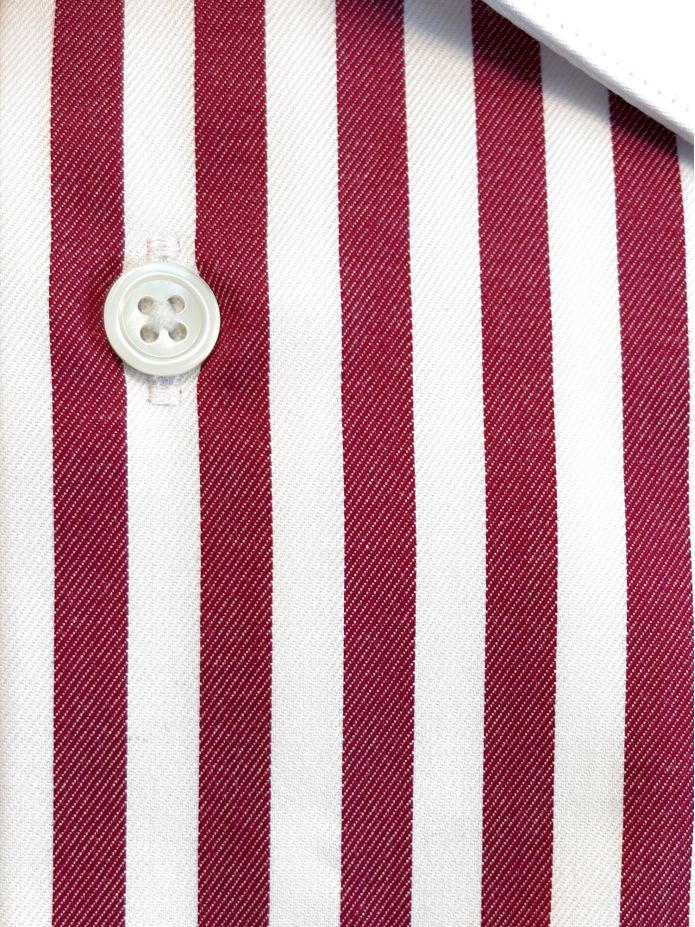 Wrinkle-free French collar shirt with burgundy stripes