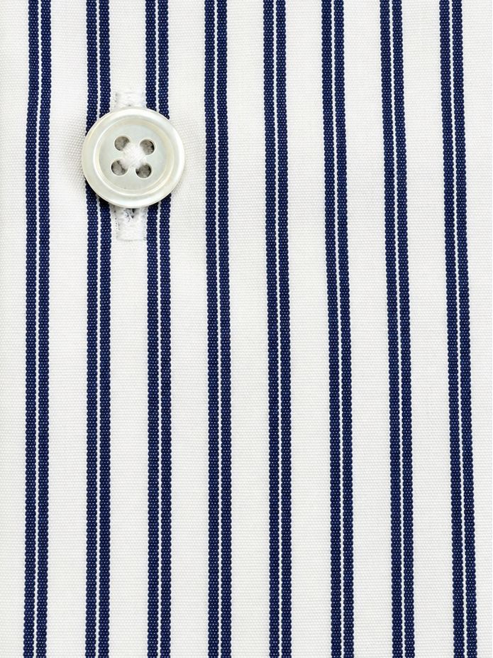 Wrinkle-free Italian collar shirt with navy blue stripes