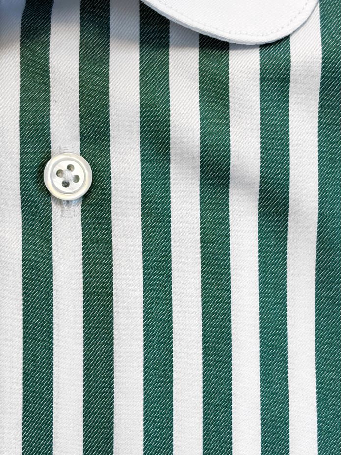 Round-collar shirt with green stripes