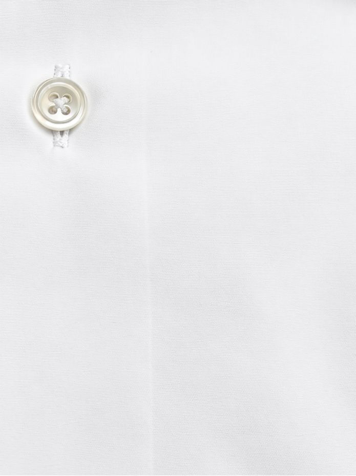 White spearpoint-collar shirt