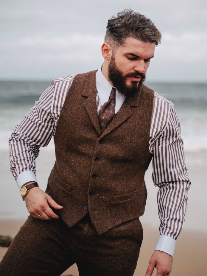 Brown striped spearpoint-collar shirt