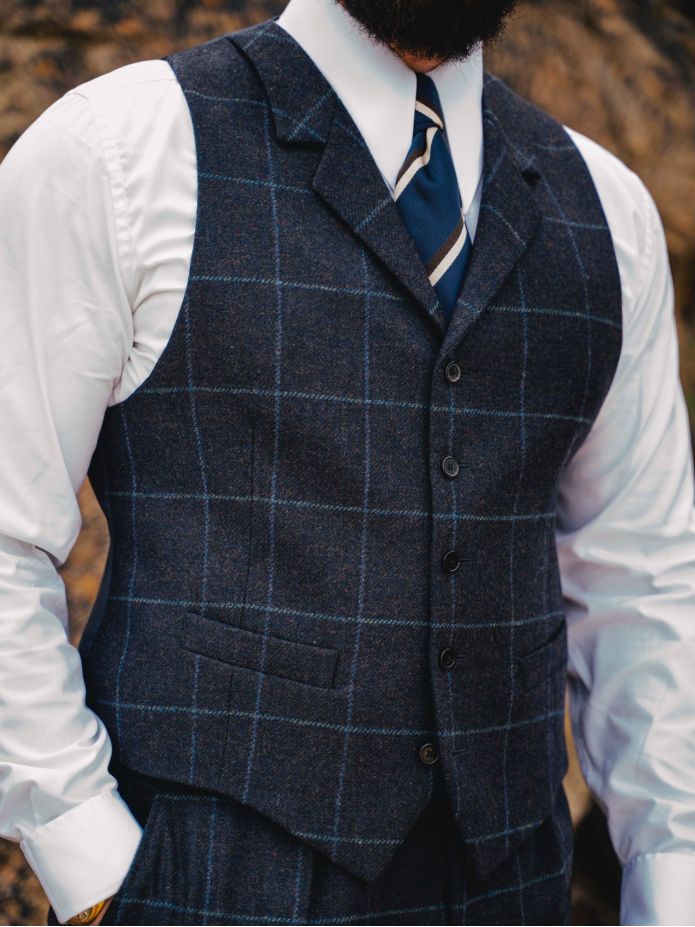Braemer Navy Check Suit Vest