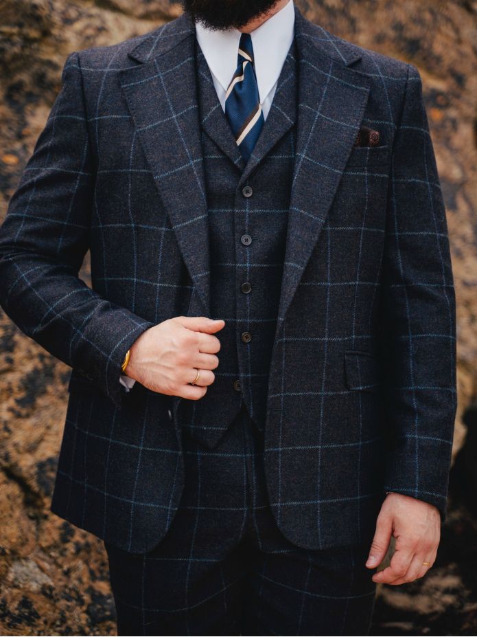 Braemer Navy Check Suit Vest