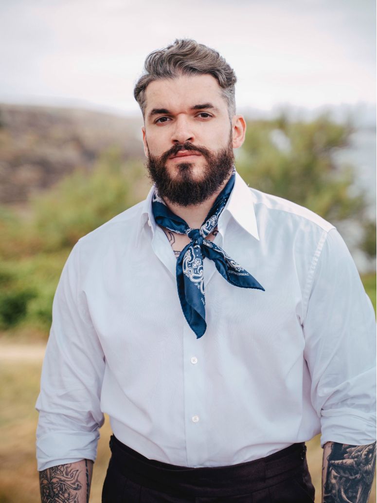 Navy blue paisley bandana LISBURN