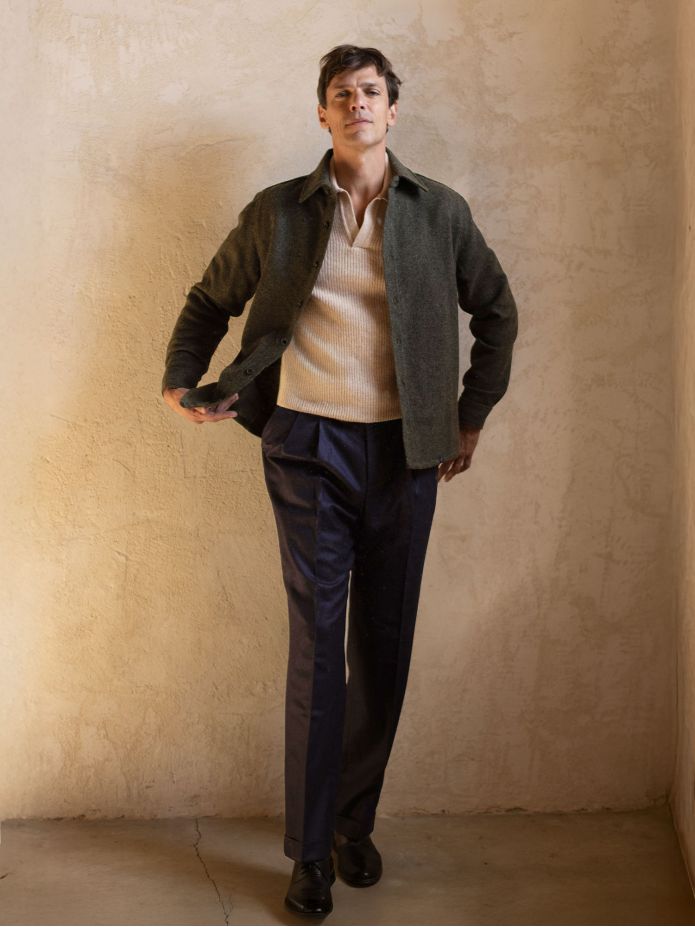 Beige English polo collar knit sweater Finn