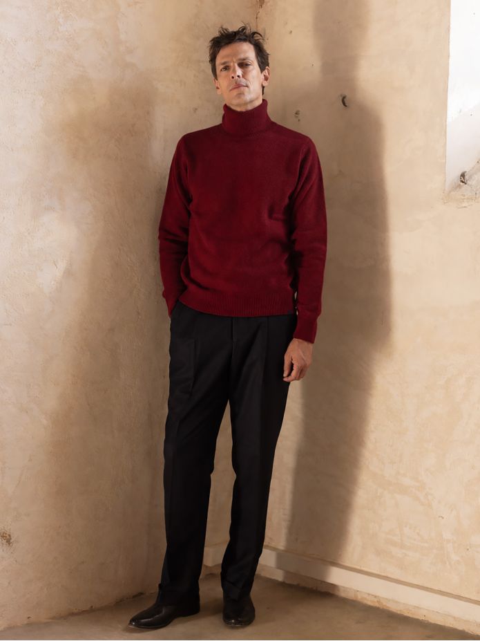 Burgundy Grant turtleneck sweater