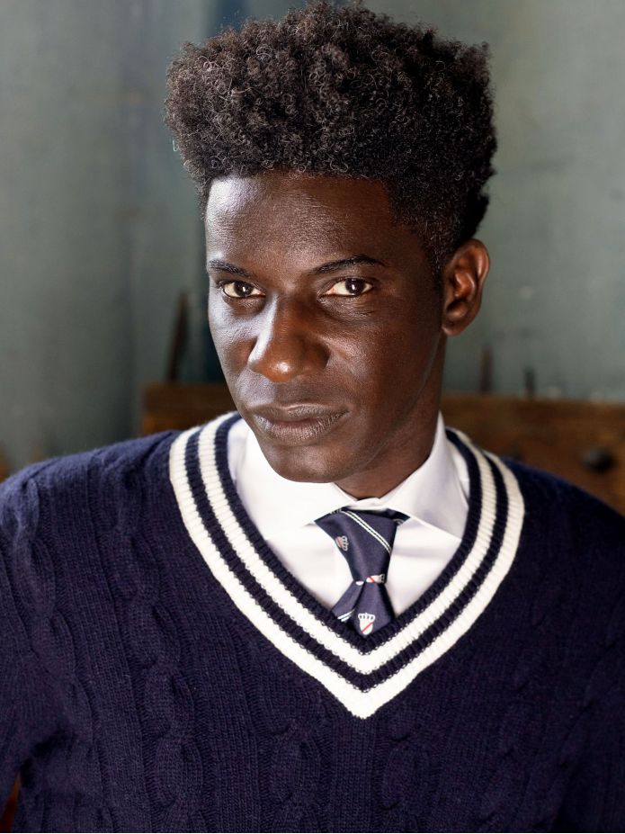 Scott navy blue V-neck sweater