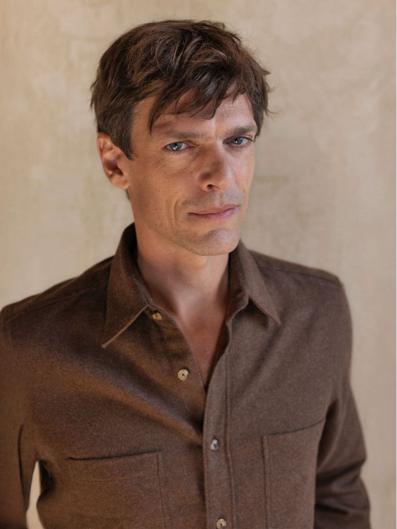 French collar shirt in brown flannel