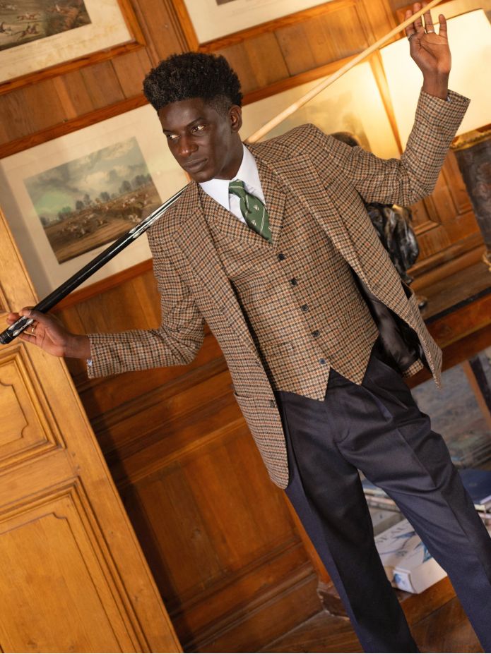 Brown houndstooth suit waistcoat Ross