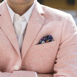 How to wear a pocket square