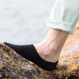 How do invisible socks give new life to your feet